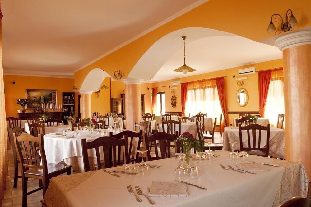 Hotel Ristorante Villa Pegaso San Pietro Infine Екстер'єр фото