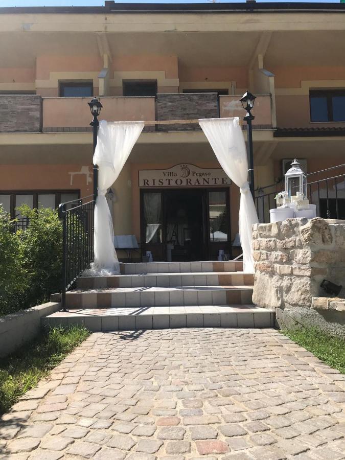 Hotel Ristorante Villa Pegaso San Pietro Infine Екстер'єр фото