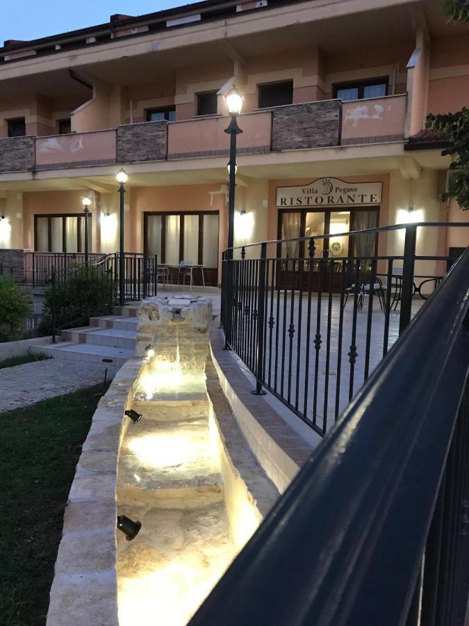 Hotel Ristorante Villa Pegaso San Pietro Infine Екстер'єр фото